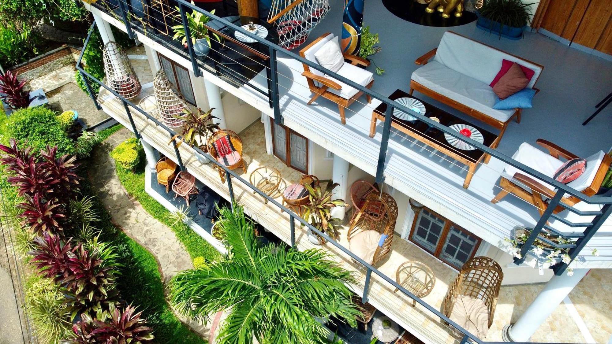 Habibi Hostel & Restaurant Unawatuna Exterior photo